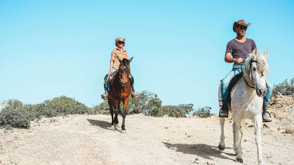 agafay desert things to do horse riding